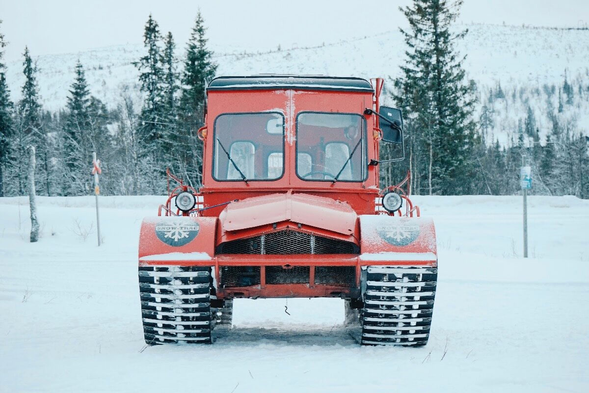 Myoko First Tracks CAT