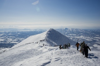 HPG Niseko Gate Guide