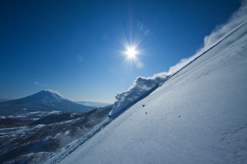 Niseko Guiding Powder Hound Tour