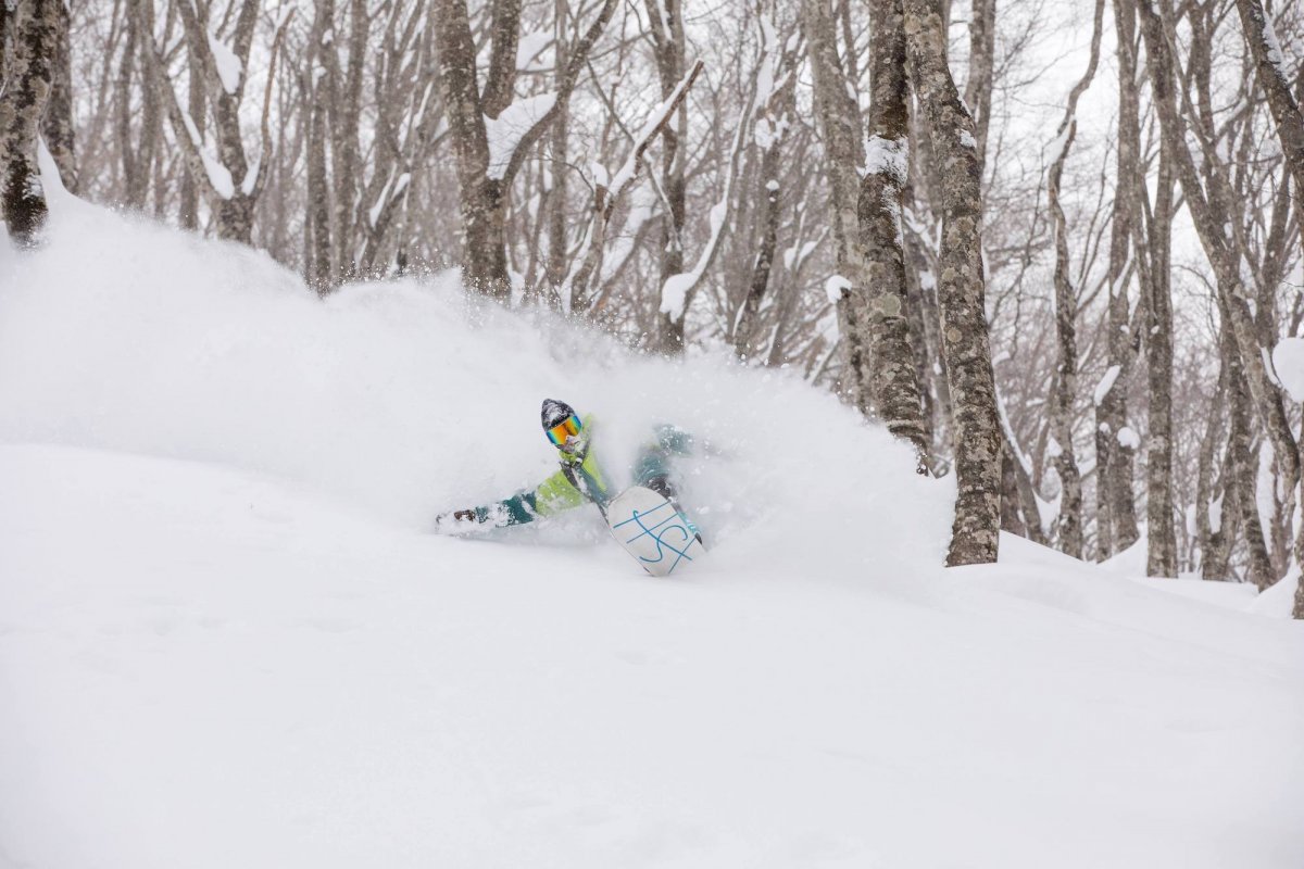 Rhythm Snowsports Niseko