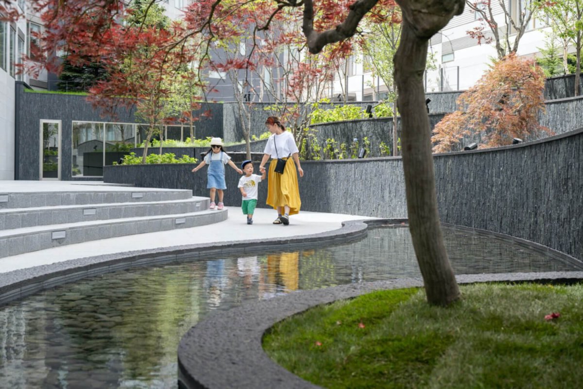 Setsu Niseko Courtyard