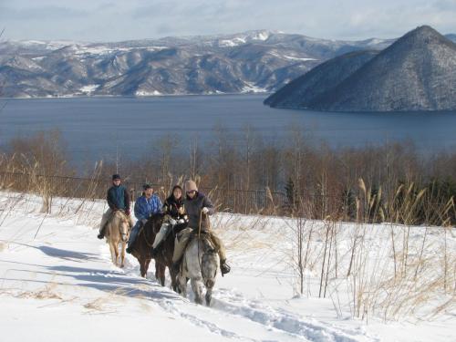 Rusutsu Horse Riding at Lake Toya
